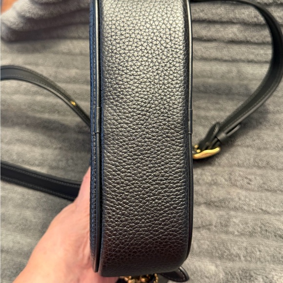 Coach Soft Pebble Leather Camera Bag in black-NEW - Picture 5 of 6